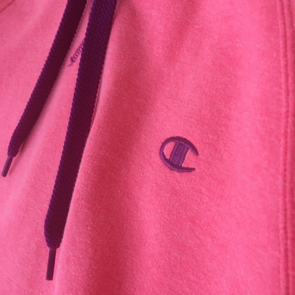 Champion Pink Sweatshirt - Picture 3 of 5